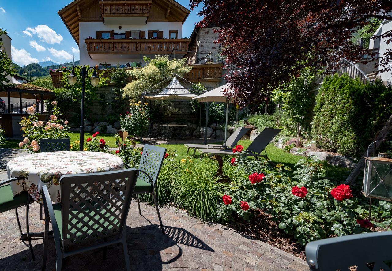 Hotel Gasthof Zum Mohren Tisens Exterior foto